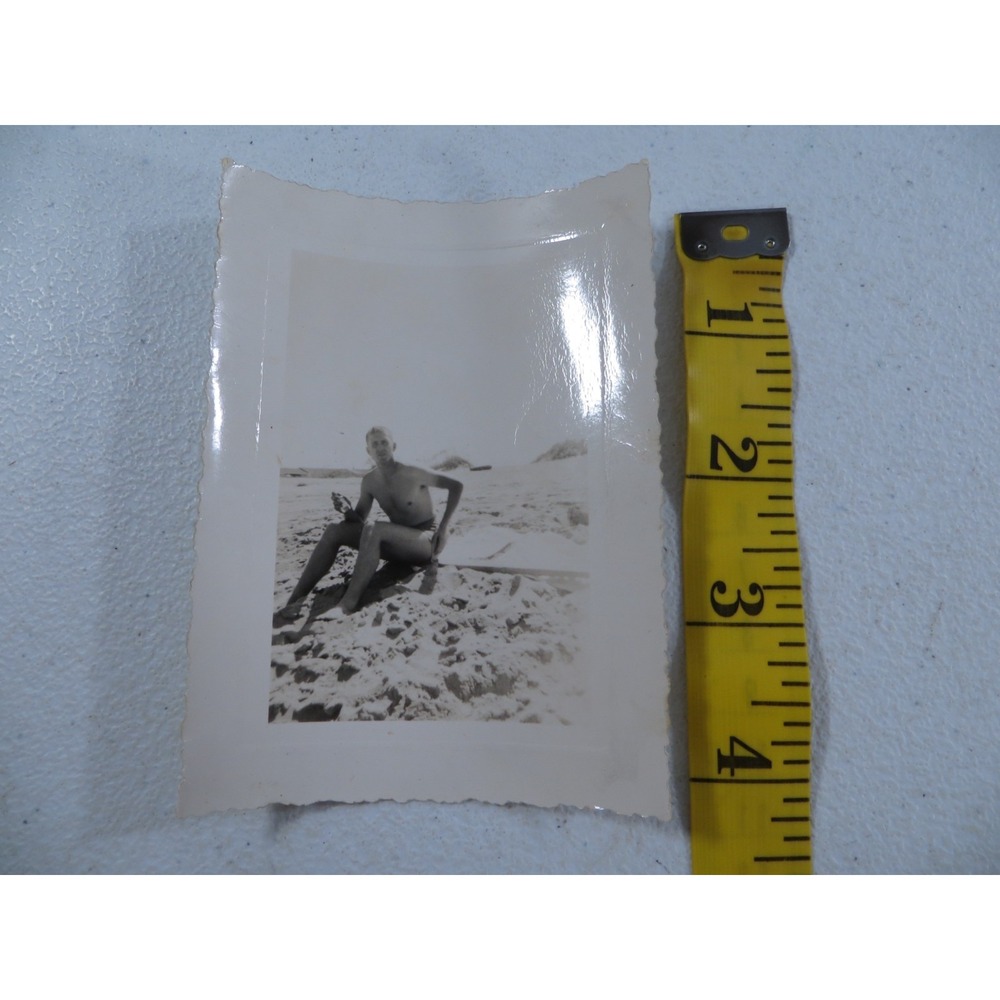 Vintage‎ 1940's 1950's Shirtless Young Man On Beach B&W Snapshot Photo